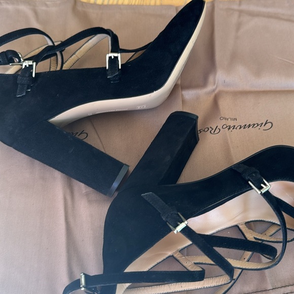 Designer black suede heels - Picture 7 of 8